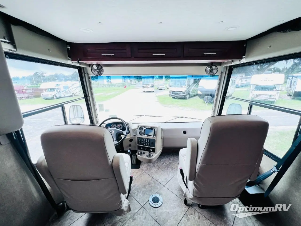 2015 Forest River Legacy SR 340 340BH Photo 7