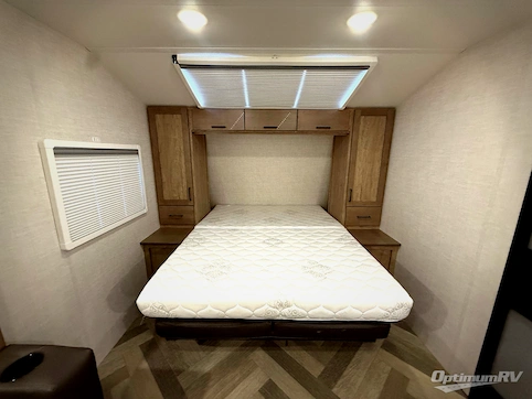 2023 Ember Overland Series 221MDB RV Photo 2