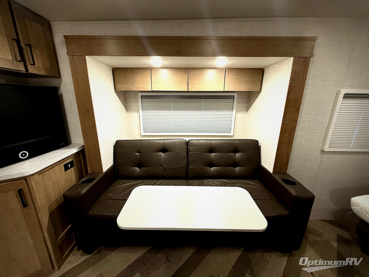 2023 Ember Overland Series 221MDB Photo 8