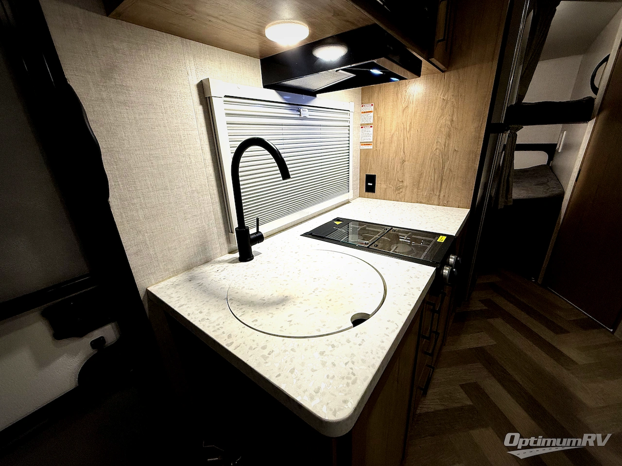 2023 Ember Overland Series 221MDB Photo 10