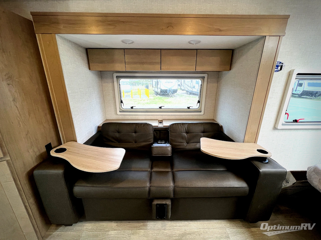 2026 Ember Overland Series 201FBQ Photo 6