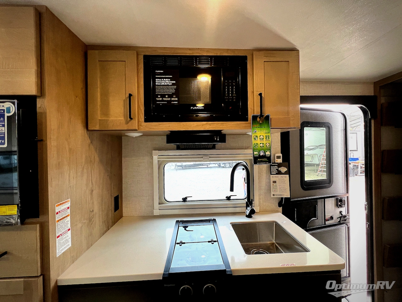 2026 Ember Overland Series 201FBQ Photo 10