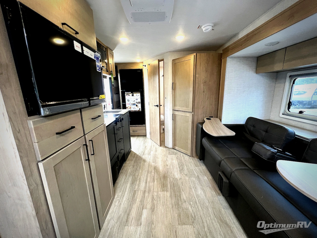 2026 Ember Overland Series 201FBQ Photo 17