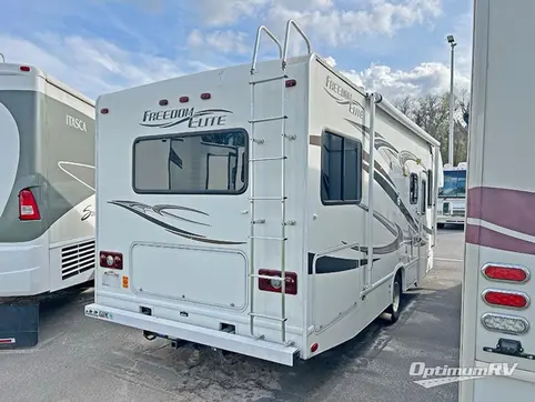 2012 Thor FREEDOM ELITE 26E RV Photo 2