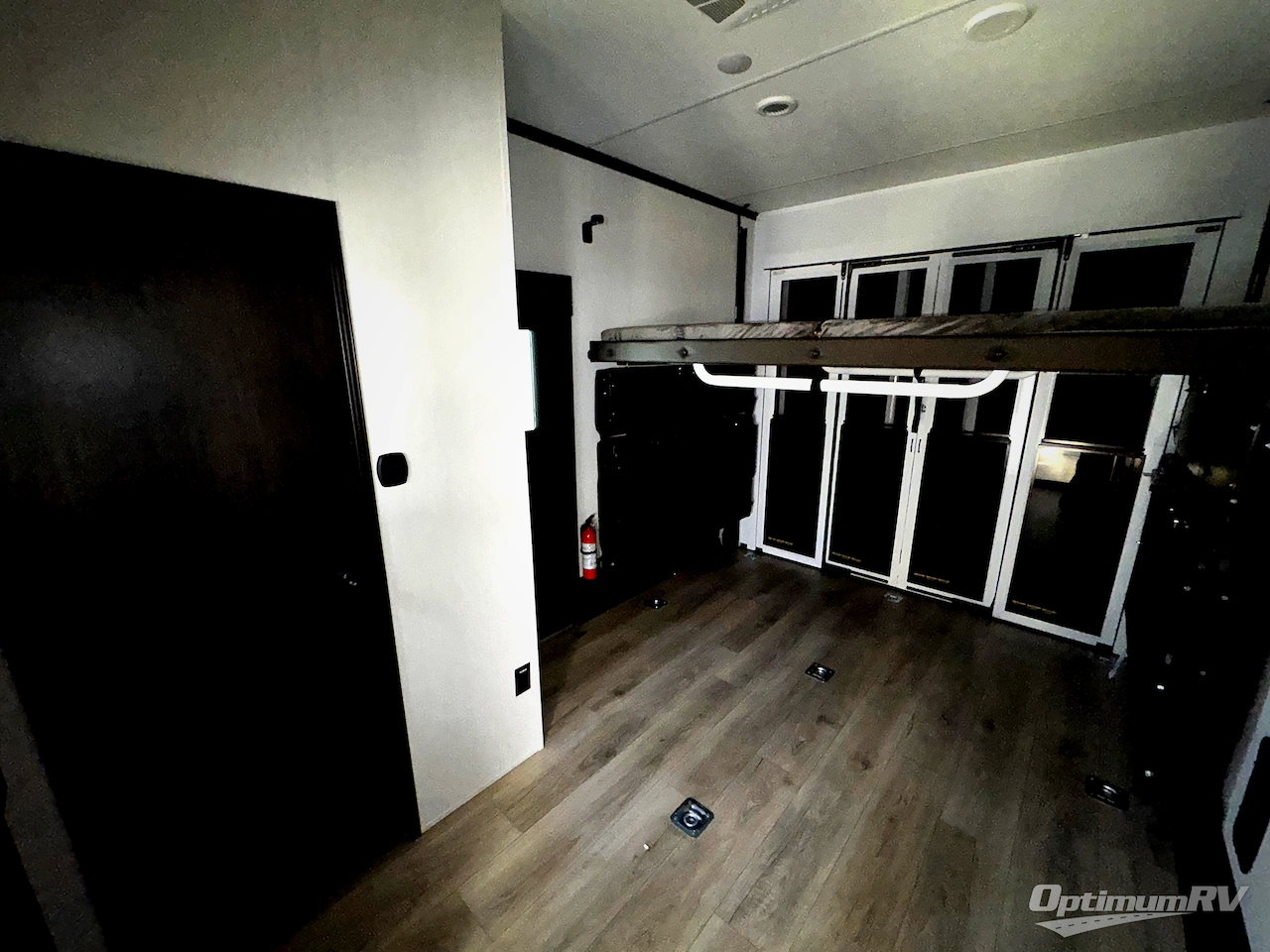 2026 Forest River Vengeance Rogue Armored 32L132 Photo 9