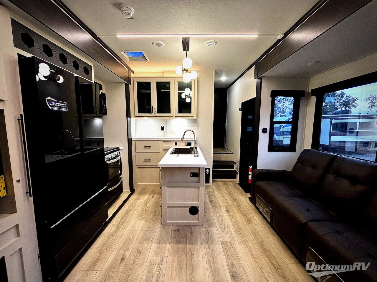 2026 Forest River Vengeance Rogue Armored 341GS11 Photo 5