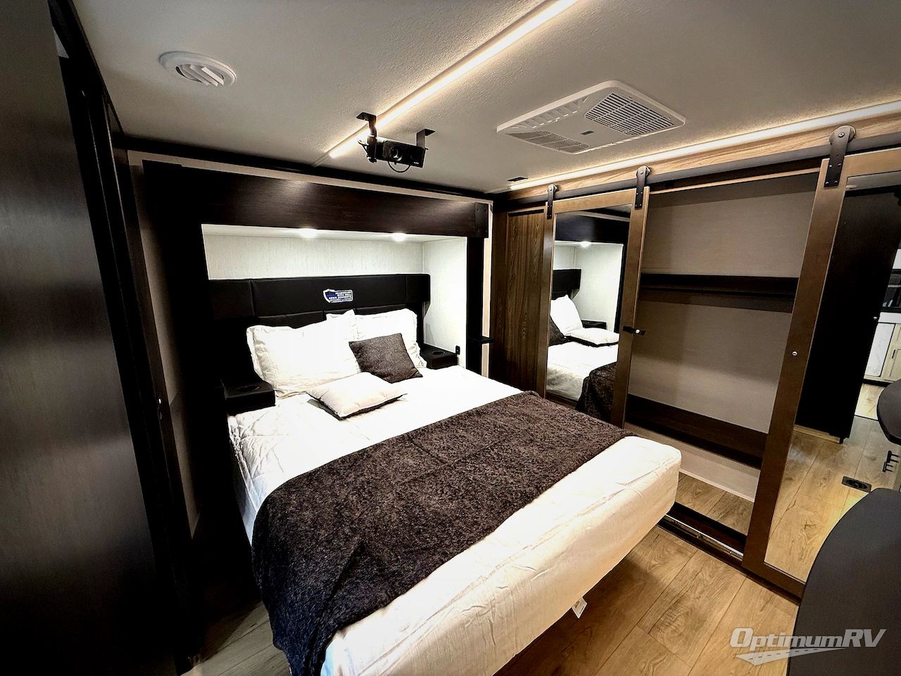 2026 Forest River Vengeance Rogue Armored 341GS11 Photo 23