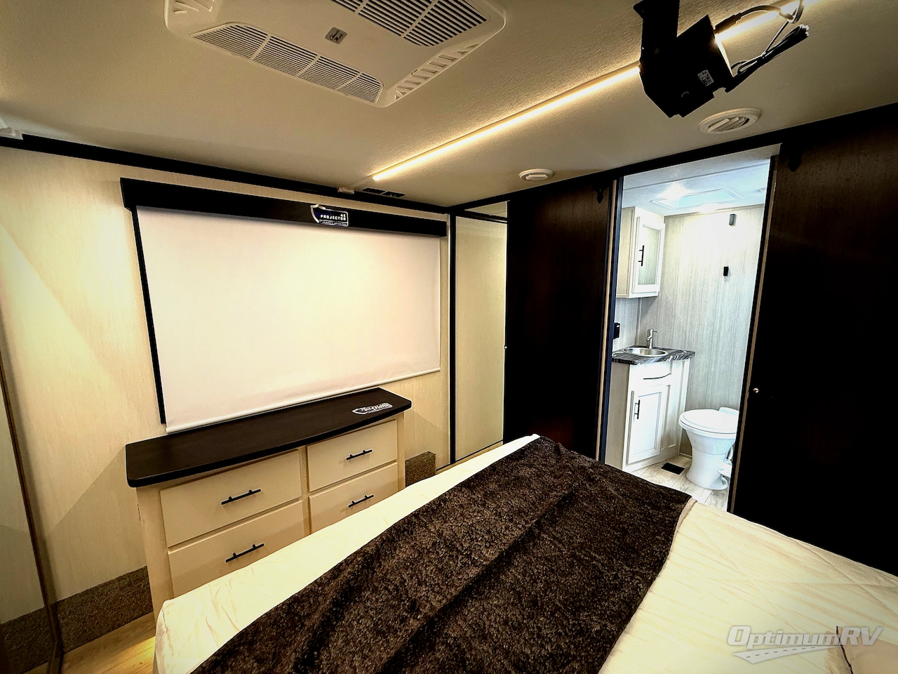 2026 Forest River Vengeance Rogue Armored 341GS11 Photo 25