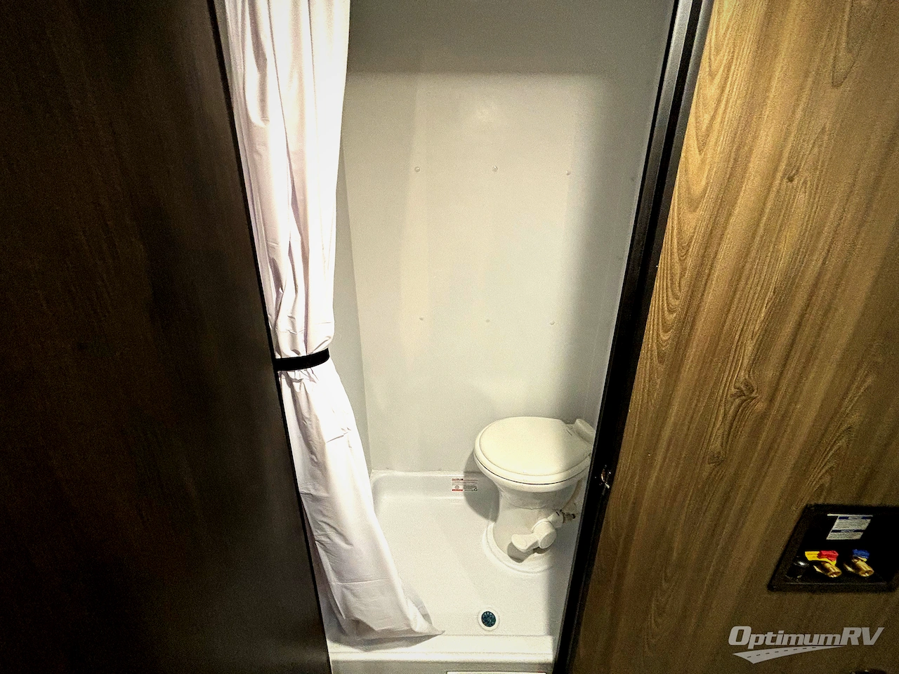 2026 Forest River Vengeance Rogue Armored 391T145 Photo 22