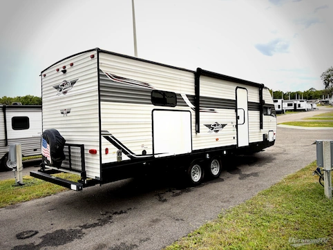 2023 Shasta Shasta 25FK RV Photo 2
