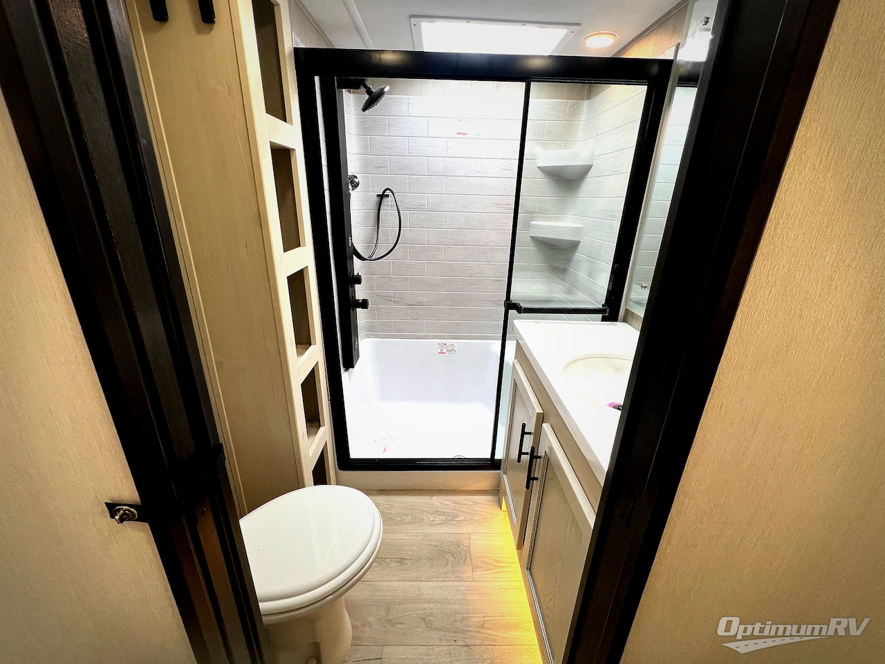 2026 Forest River Cherokee Vengeance 4413 Photo 20