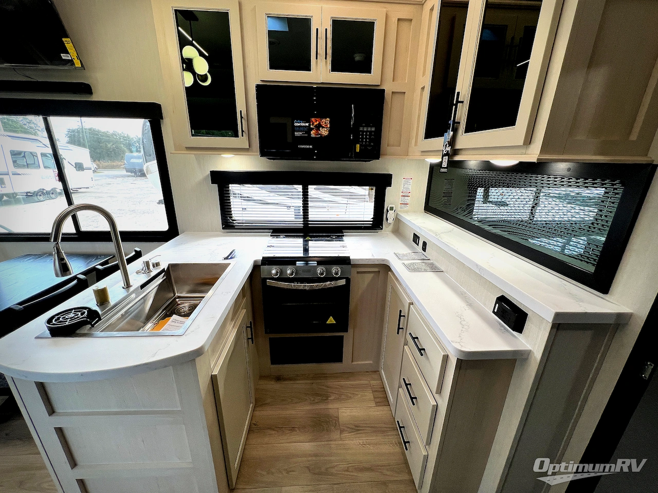 2026 Forest River Vengeance Rogue Armored 4015 Photo 8