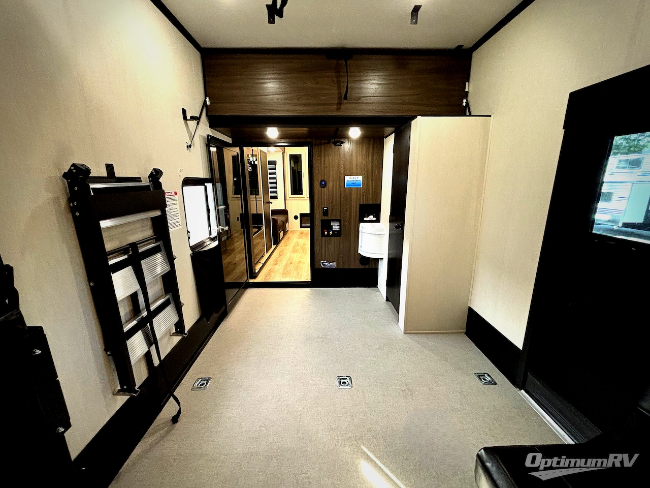 2026 Forest River Vengeance Rogue Armored 4015 Photo 22