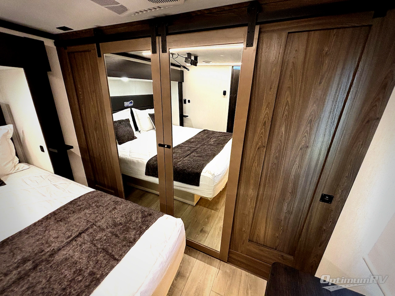 2026 Forest River Cherokee Rogue Armored 4015 Photo 10