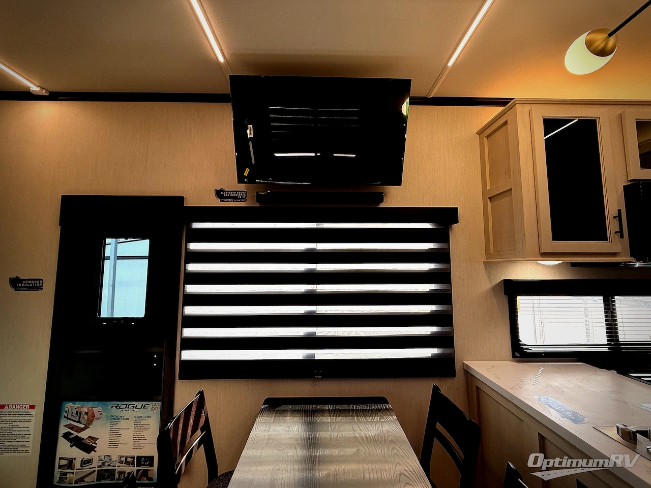 2026 Forest River Cherokee Rogue Armored 4015 Photo 9