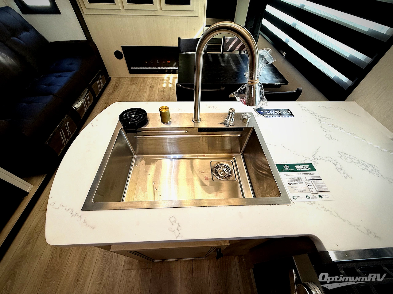 2026 Forest River Cherokee Rogue Armored 4015 Photo 13