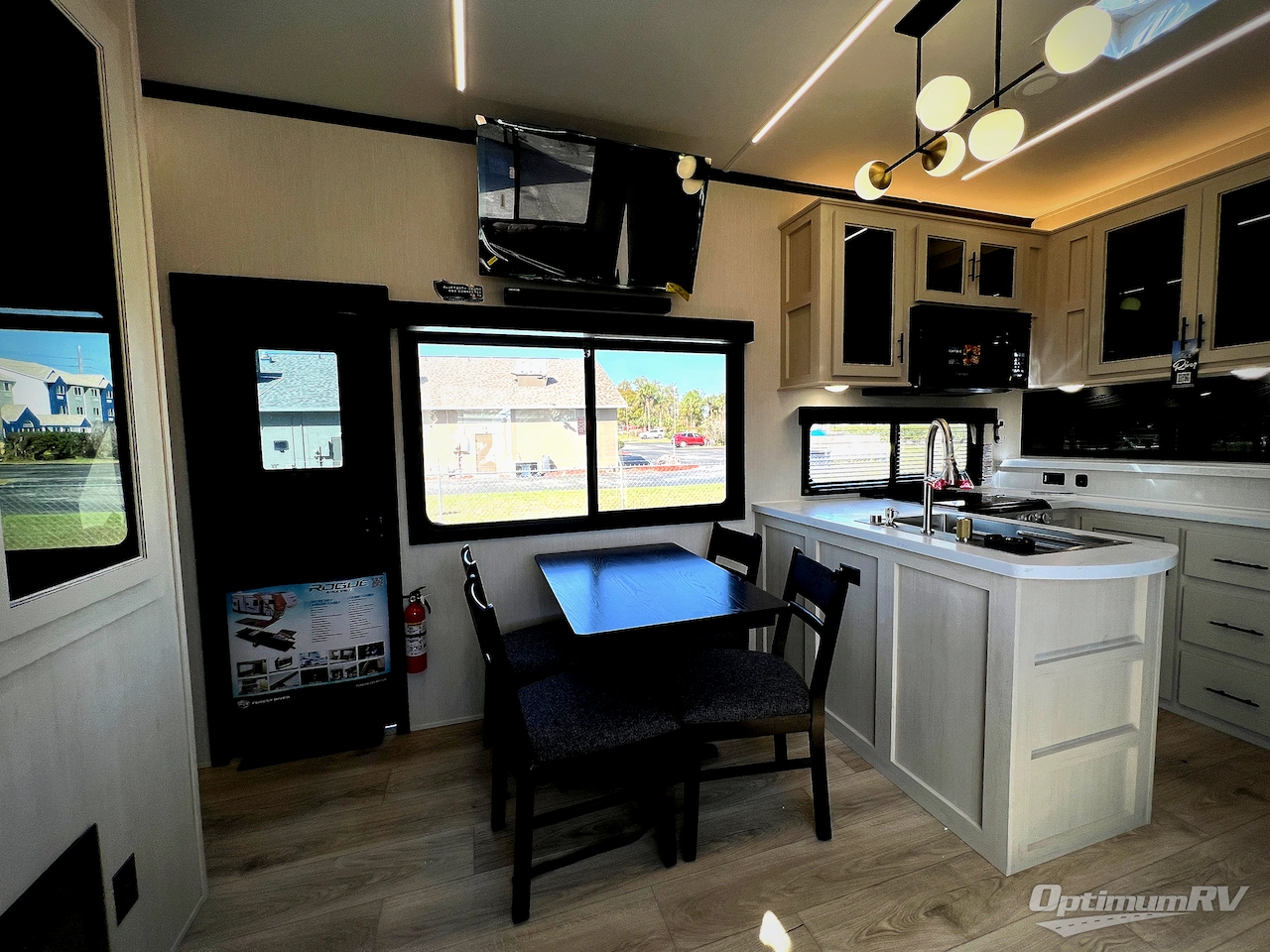 2026 Forest River Cherokee Rogue Armored 4015 Photo 8