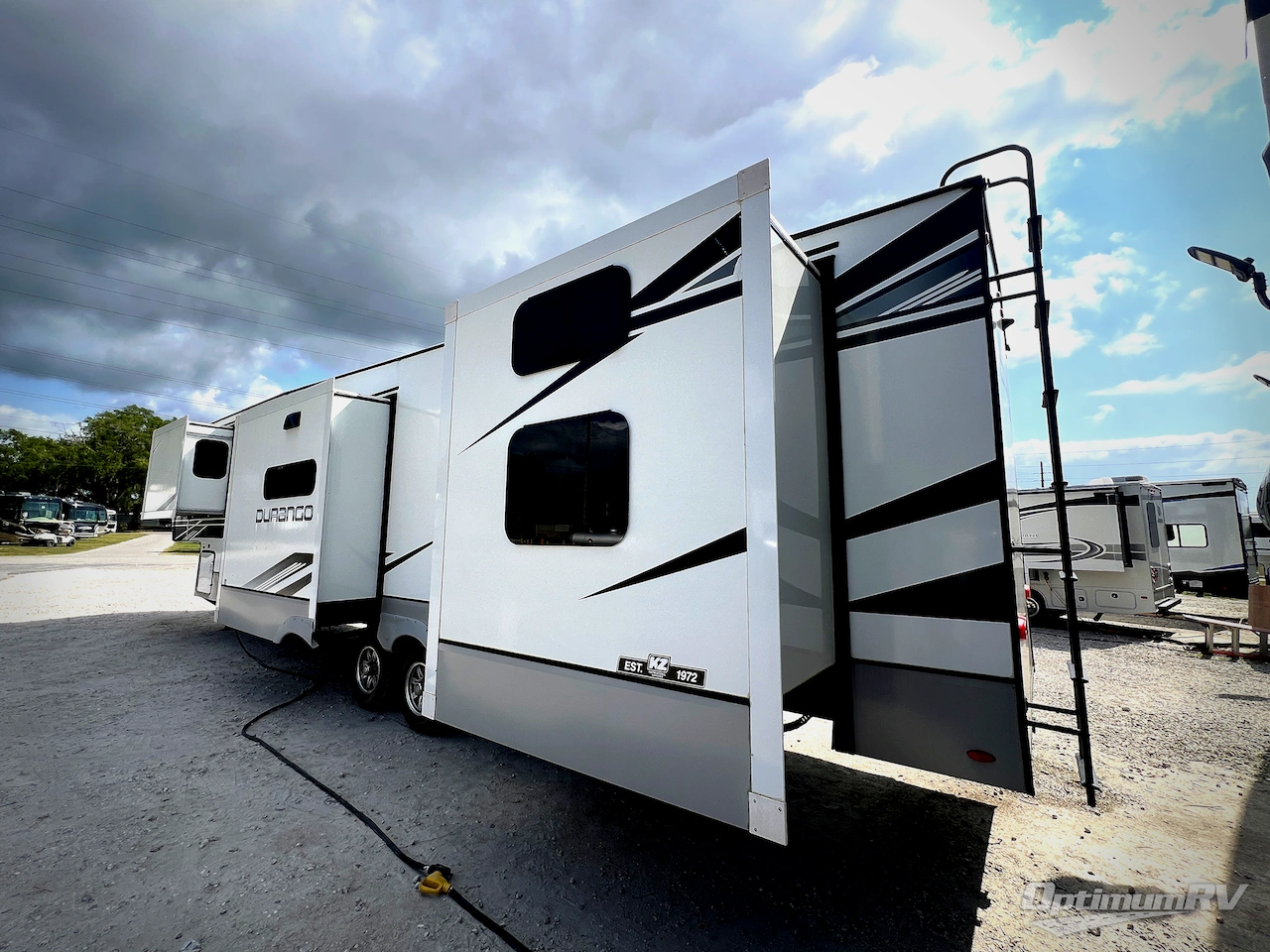 2023 KZ Durango D348BHF Photo 2