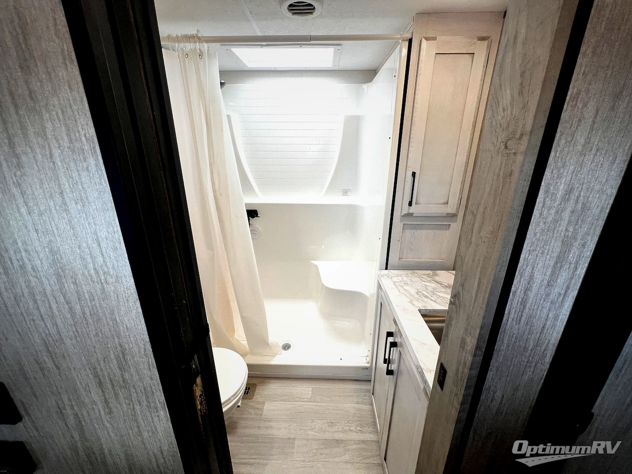 2023 KZ Durango D348BHF Photo 22