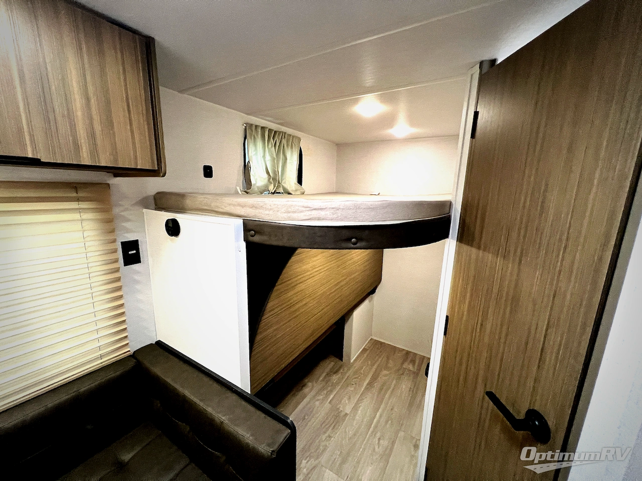 2026 Forest River Wildwood FSX LE 174DBLE Photo 7