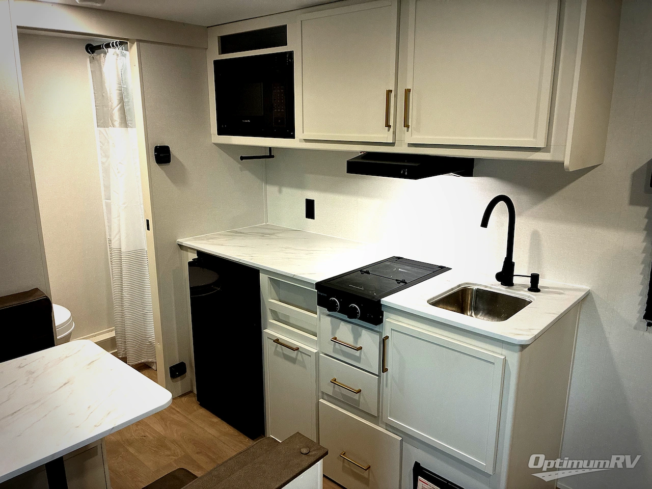 2026 Grand Design Transcend One 151RB Photo 9