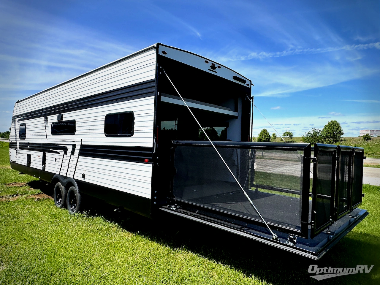 2026 Grand Design Momentum MAV 27MAV Photo 3