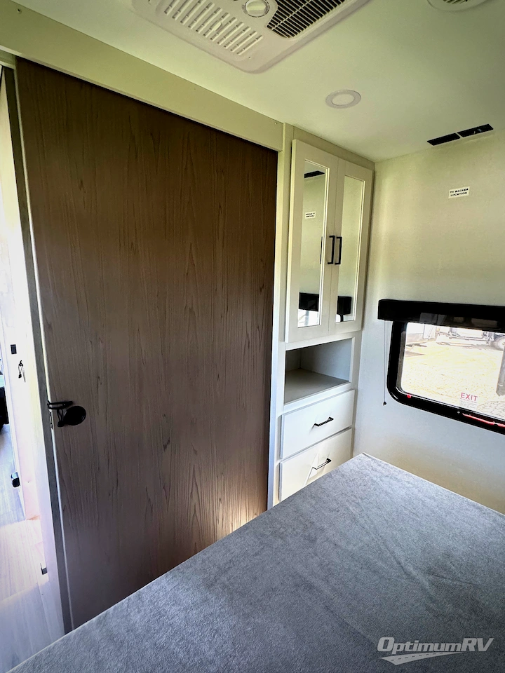 2026 Grand Design Momentum MAV 27MAV Photo 14