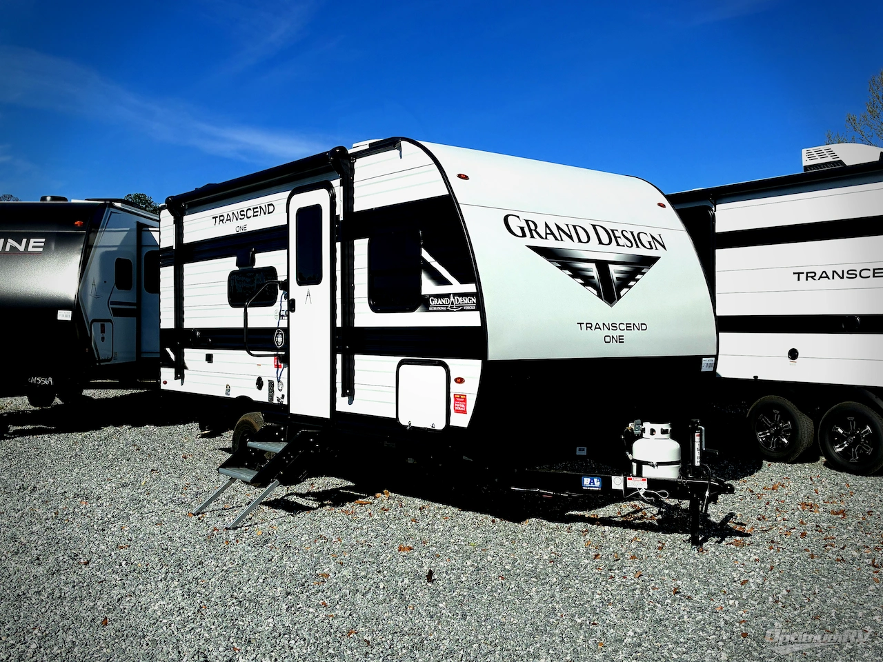 2026 Grand Design Transcend One 151BH Photo 1