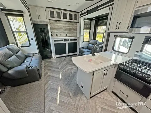 2023 Heartland Torque 350 RV Photo 2