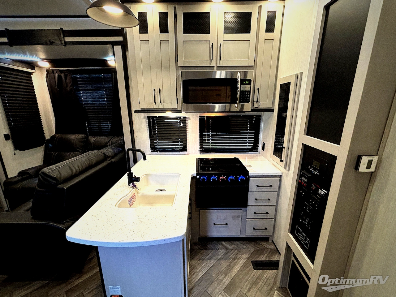 2023 Heartland Torque 350 Photo 13