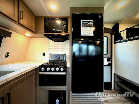 2024 Keystone Hideout 26FKS RV Photo 3