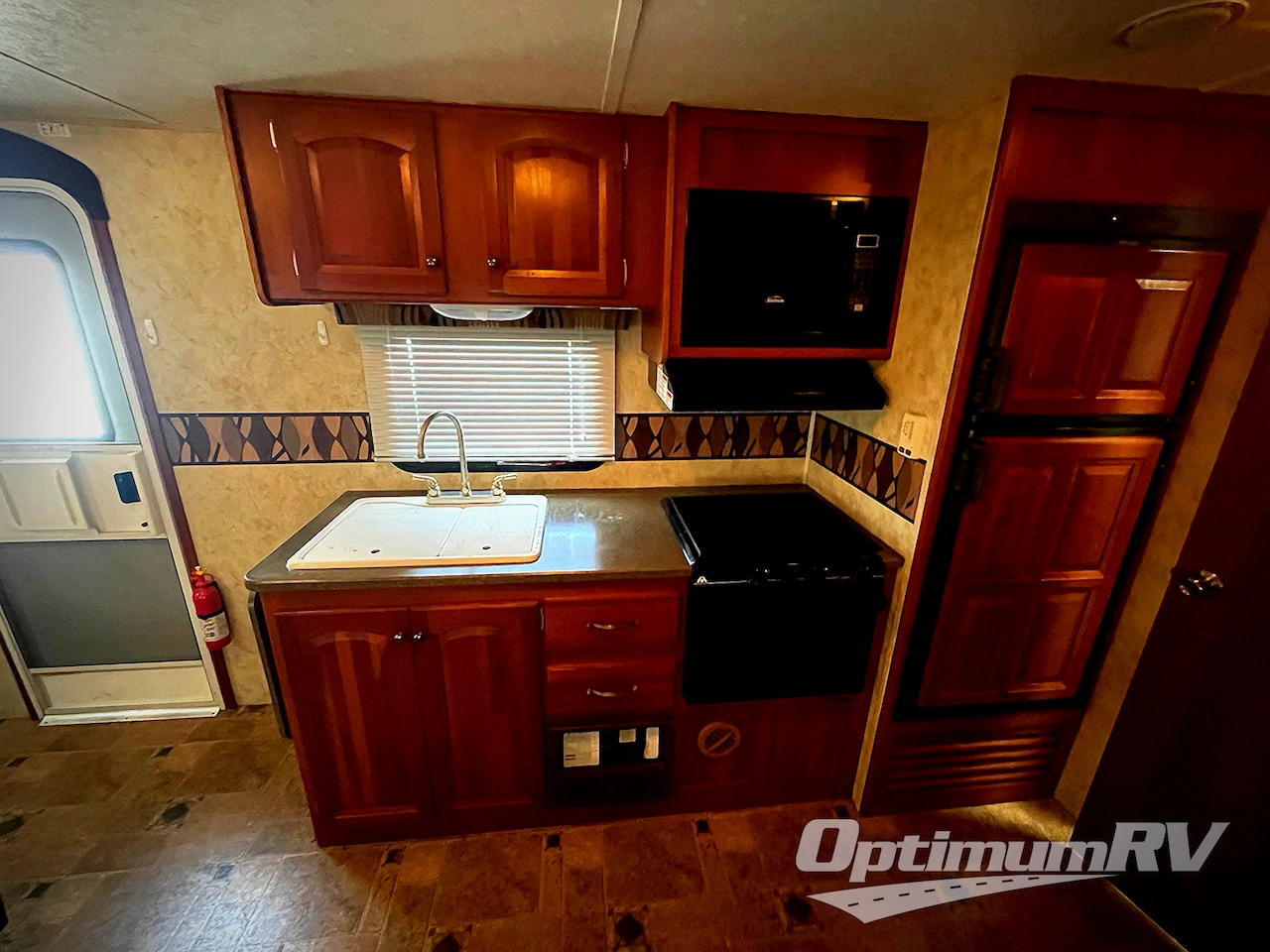 2010 Keystone Cougar X-Lite 26BRS Photo 7