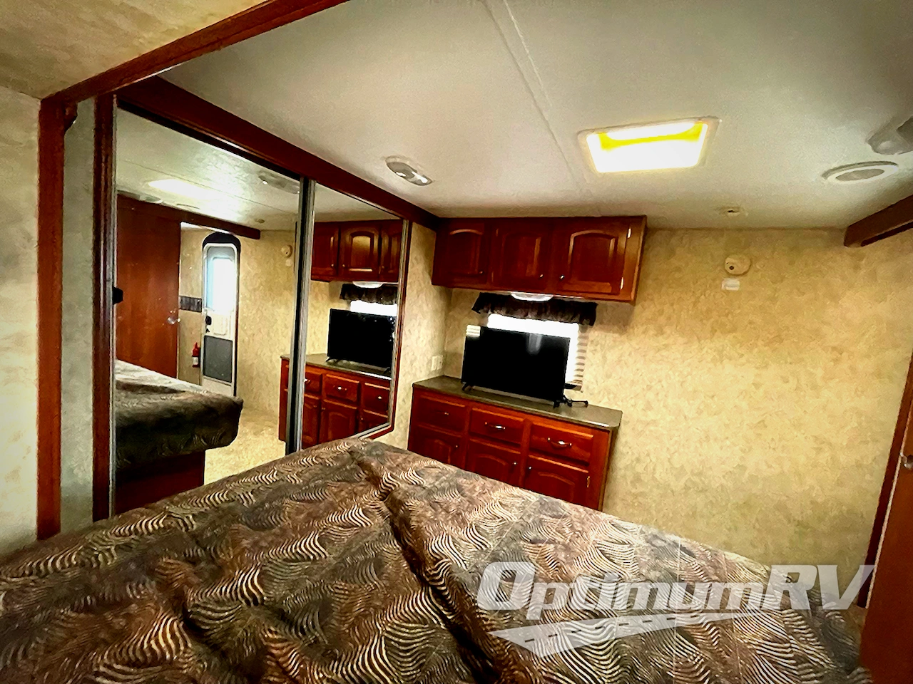 2010 Keystone Cougar X-Lite 26BRS Photo 18