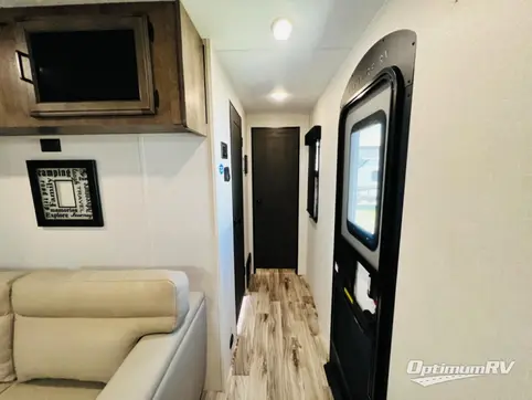 2024 Venture SportTrek Touring Edition STT336VRK RV Photo 3