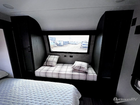 2025 Venture SportTrek Touring Edition STTF354VBH RV Photo 4