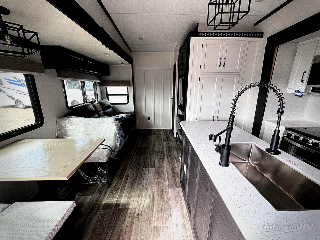 2025 Venture SportTrek Touring Edition STTF354VBH Photo 4