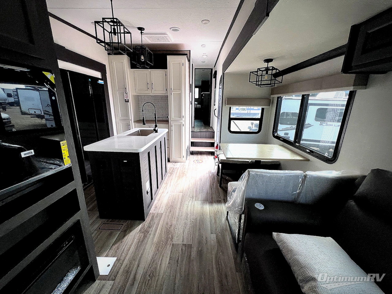 2025 Venture SportTrek Touring Edition STTF354VBH Photo 5