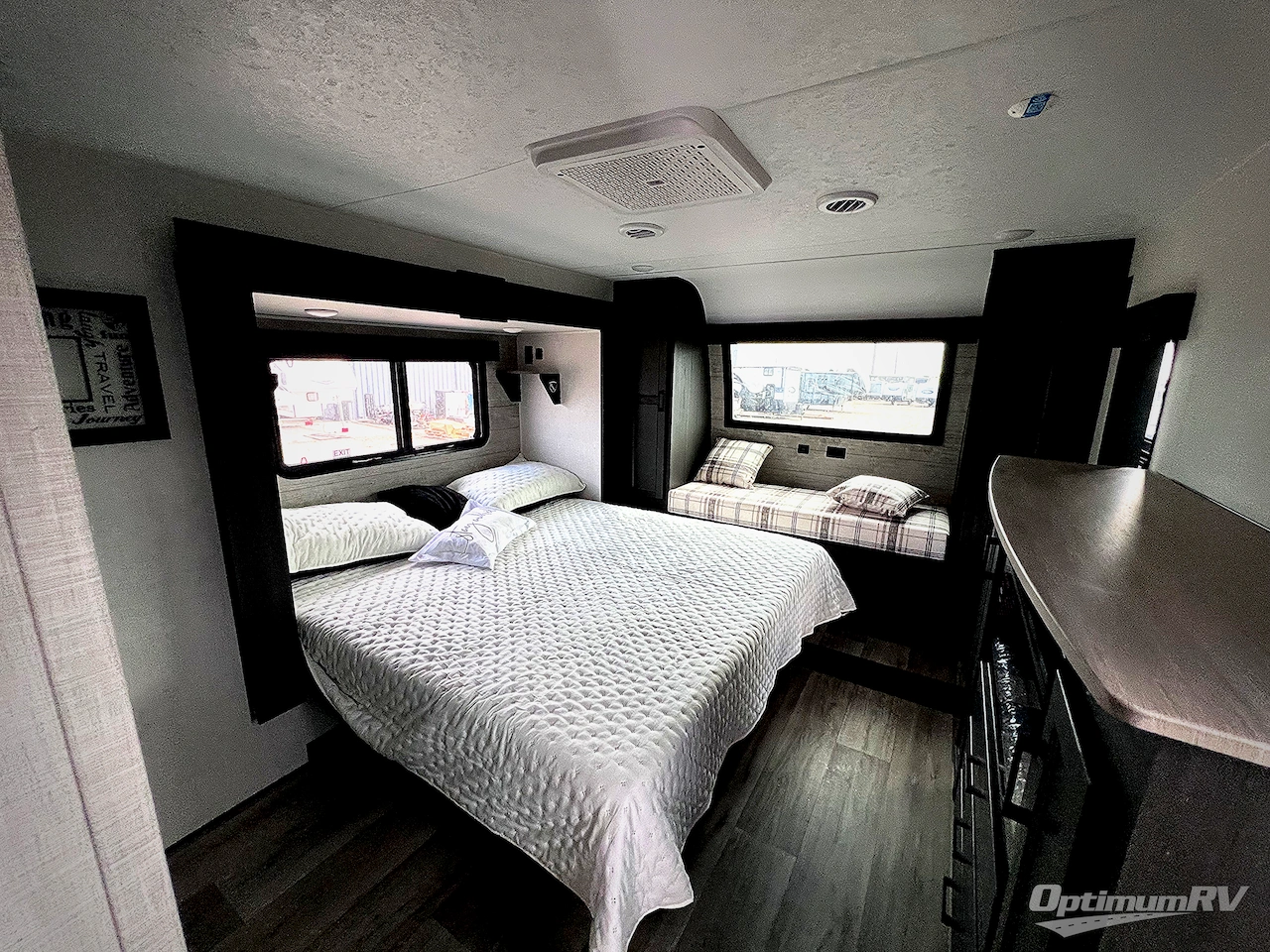 2025 Venture SportTrek Touring Edition STTF354VBH Photo 20