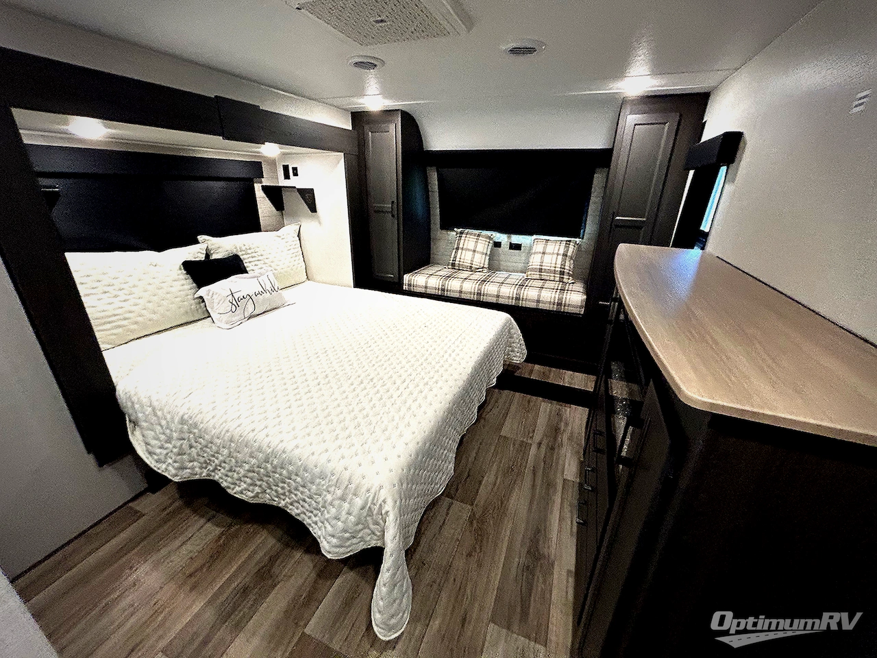 2025 Venture SportTrek Touring Edition STTF354VBH Photo 8