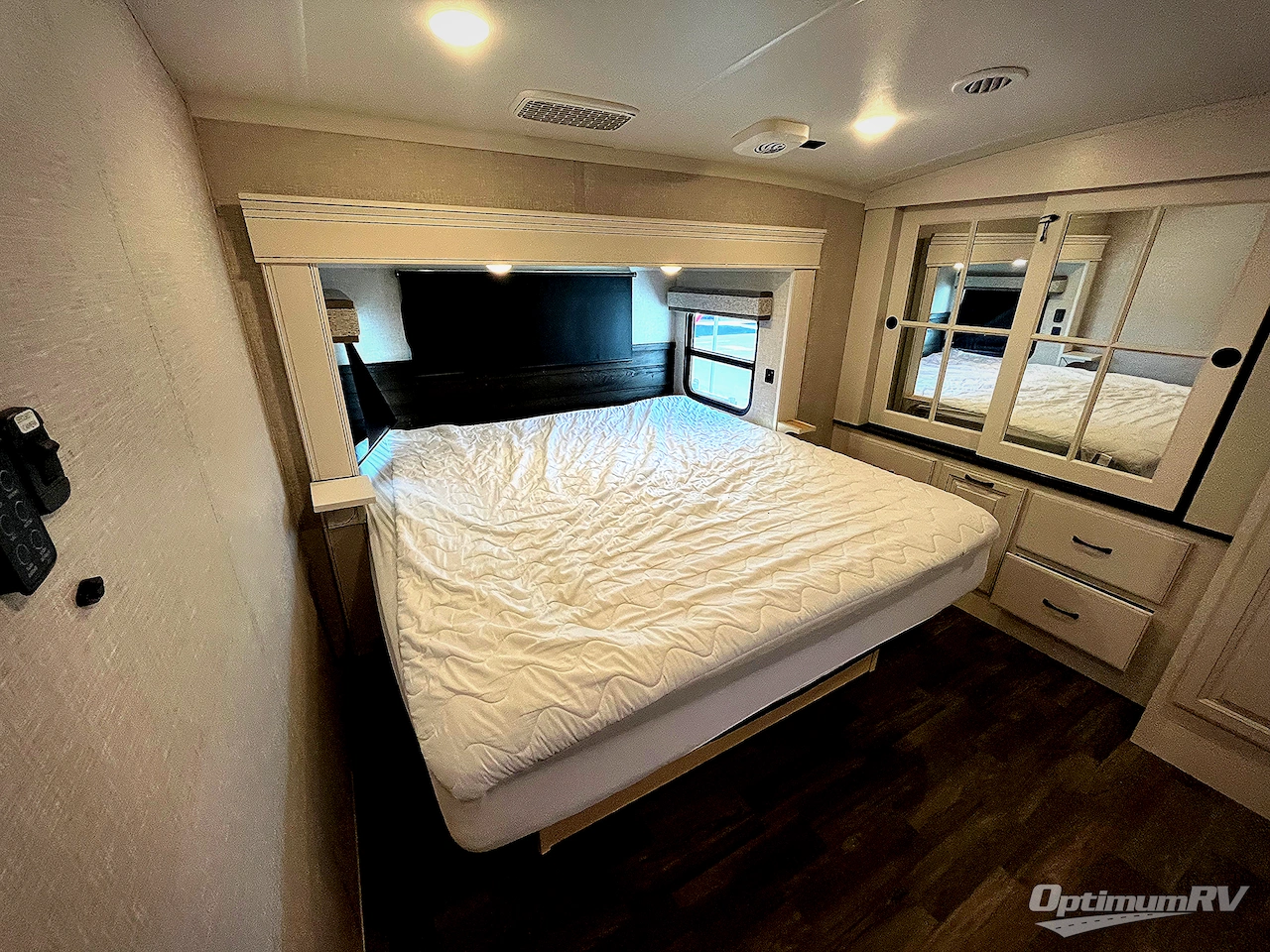 2024 Jayco North Point 377RLBH Photo 25