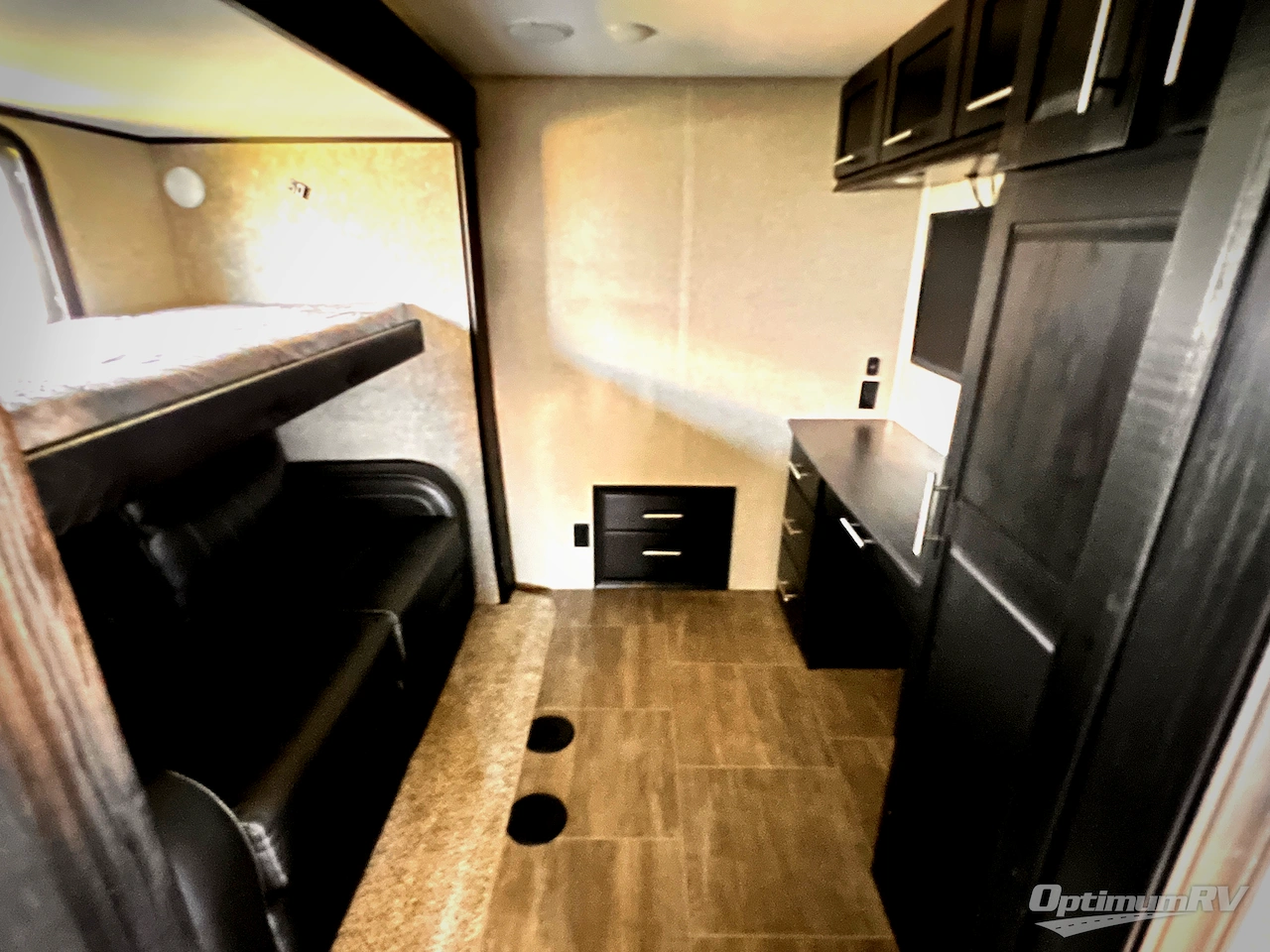 2020 Jayco North Point 377RLBH Photo 16