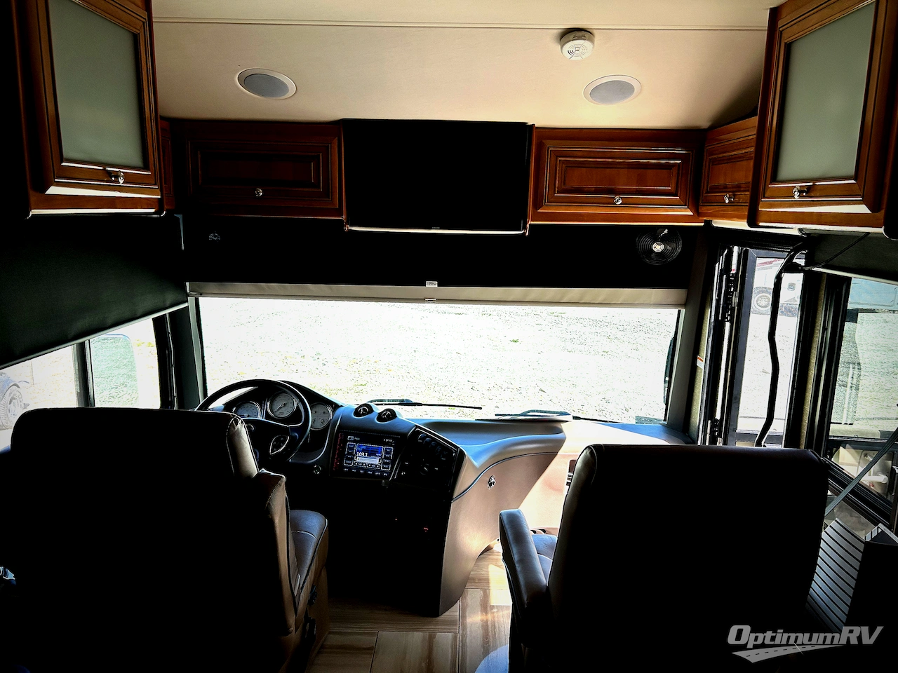 2016 Thor Tuscany 44MT Photo 4