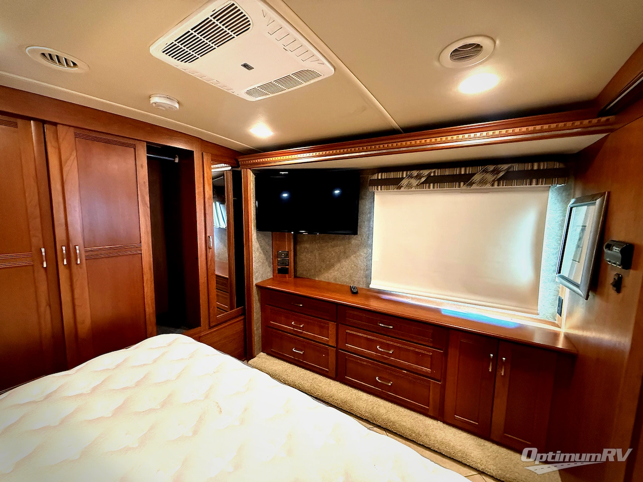 2016 Winnebago Forza 36G Photo 20