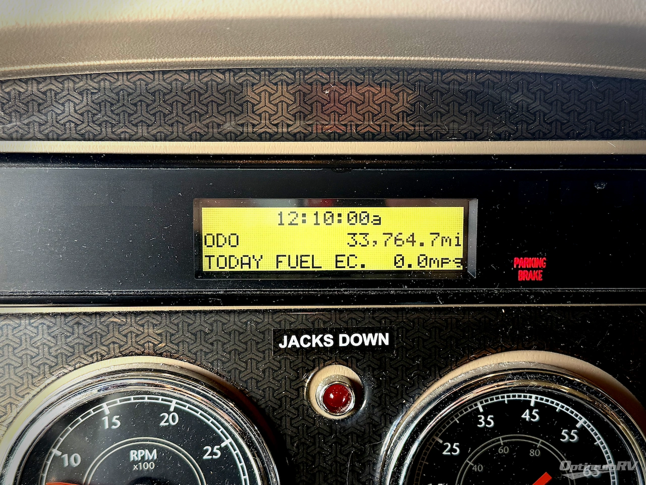 2016 Winnebago Forza 36G Photo 22