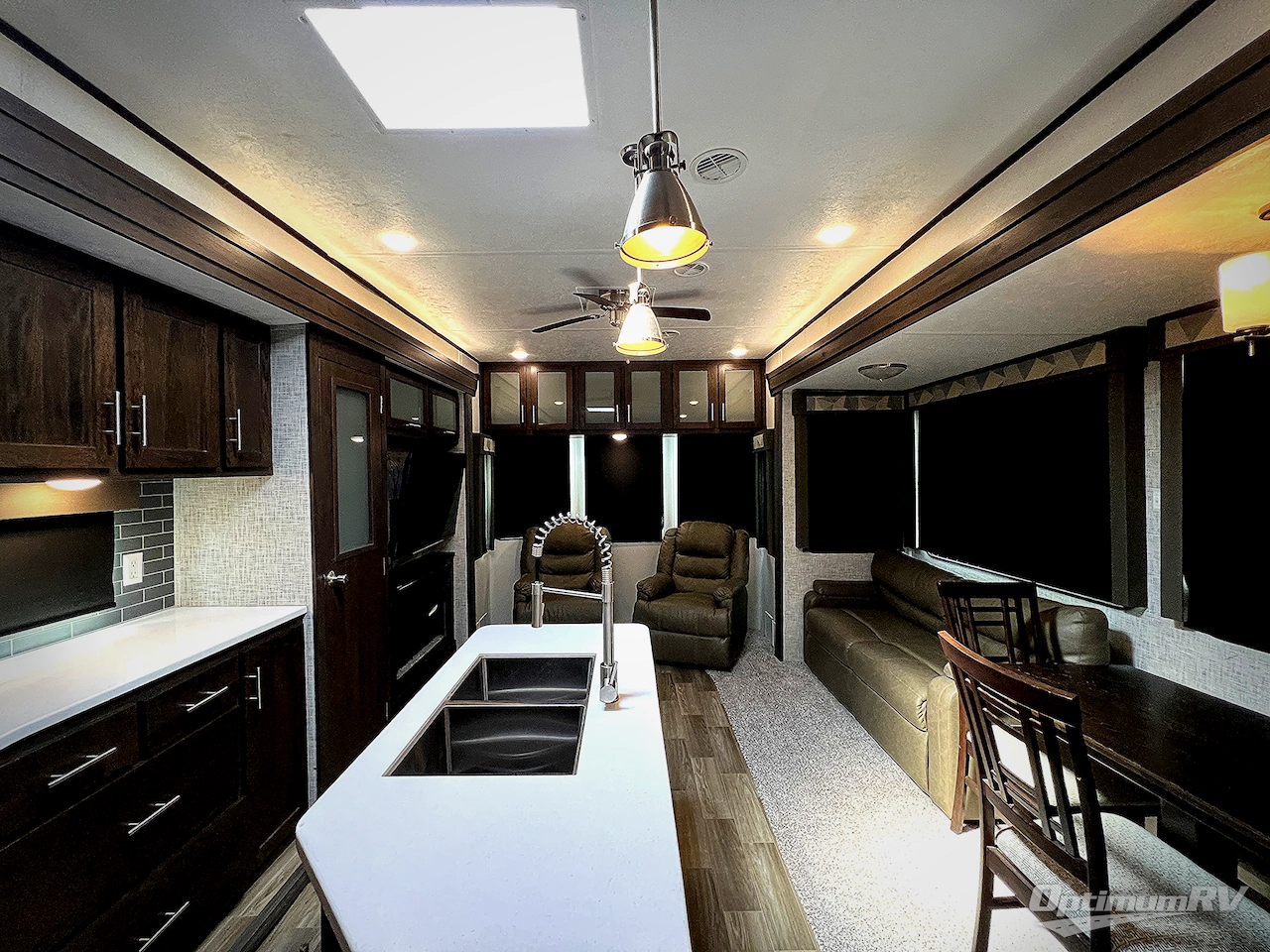 2019 Forest River Salem Villa Series 4092BFL Estate Photo 3