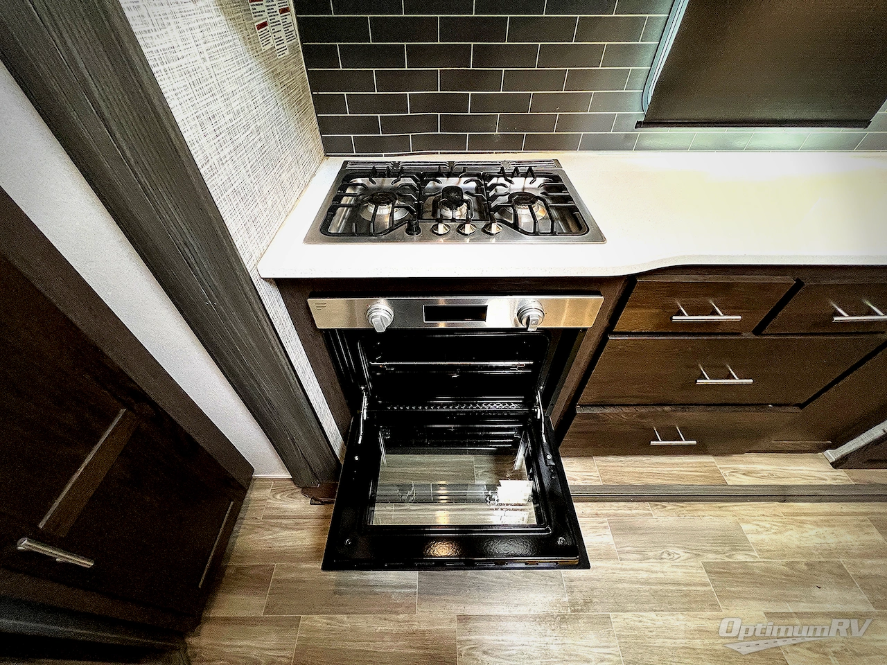2019 Forest River Salem Villa Series 4092BFL Estate Photo 11
