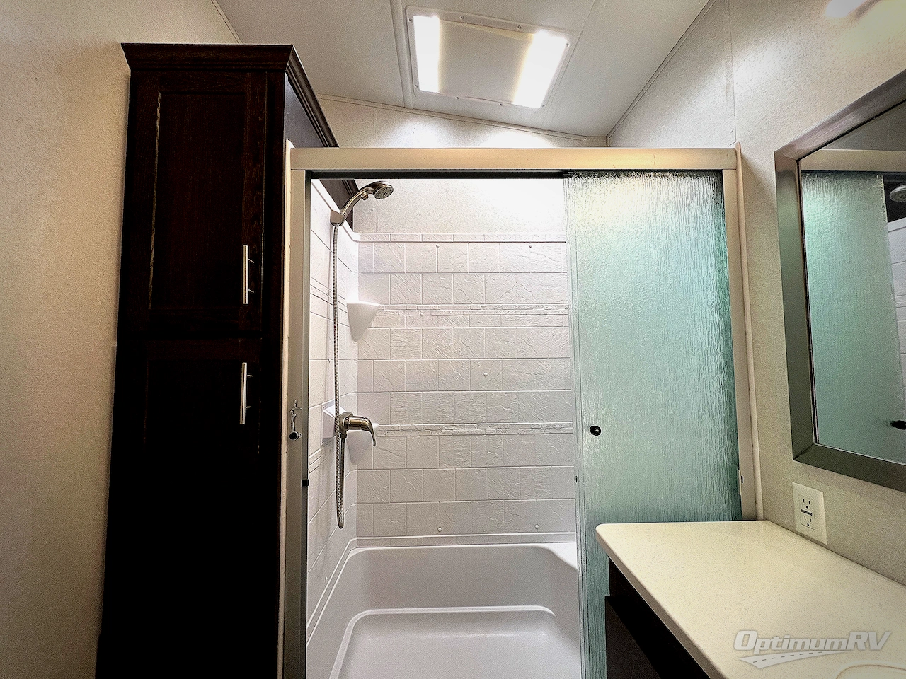 2019 Forest River Salem Villa Series 4092BFL Estate Photo 15