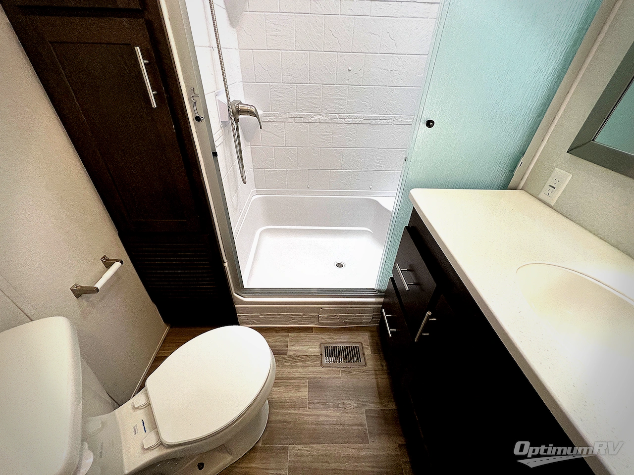 2019 Forest River Salem Villa Series 4092BFL Estate Photo 16