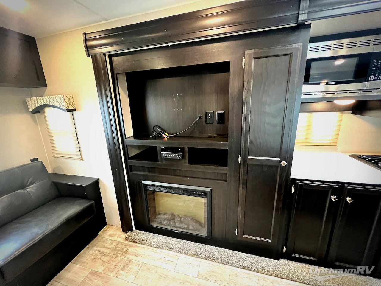 2018 Venture SportTrek 290VIK Photo 7