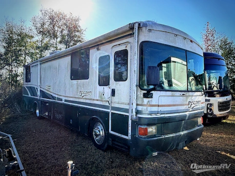 Used 1998 Fleetwood RV Discovery 36 Featured Photo